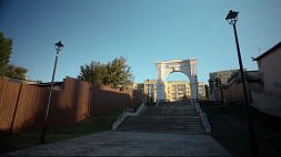В Саратове открыли спуск к Волге от Триумфальной арки 